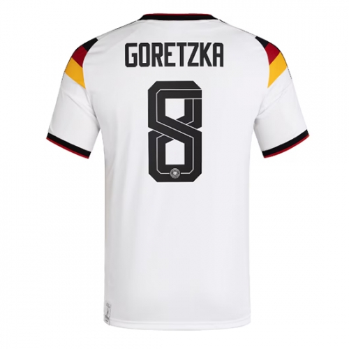 Billige Fotballdrakt Tyskland Leon Goretzka #8 Replika Hjemmedrakt VM 2026 Kortermet Billige Fotballdrakt Tyskland Leon Goretzka #8 Replika Hjemmedrakt VM 2026 Kortermet